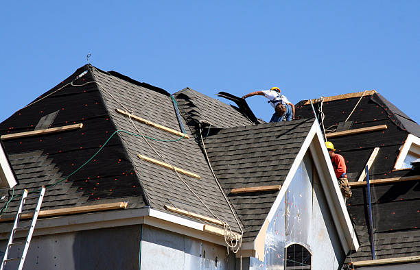 Best Roofing Contractor Near Me  in Lyndon, KS
